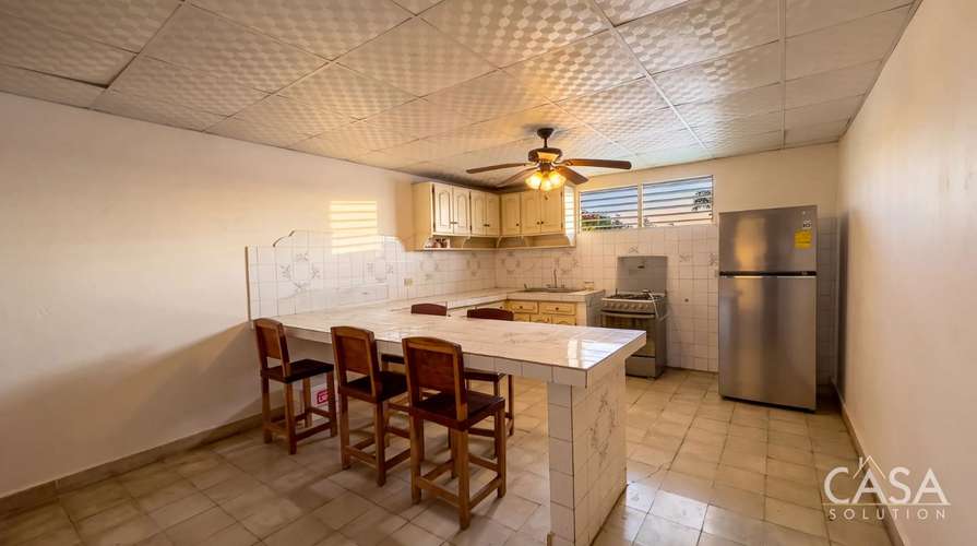 Propiedad de 8 Habitaciones con Zonificación Comercial en Venta en Las Tablas - cs id: 335244
