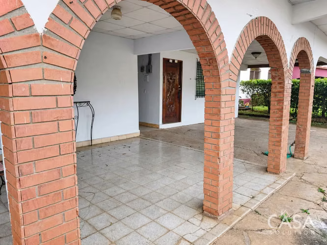 Propiedad de 8 Habitaciones con Zonificación Comercial en Venta en Las Tablas - cs id: 335244 - Imagen 4