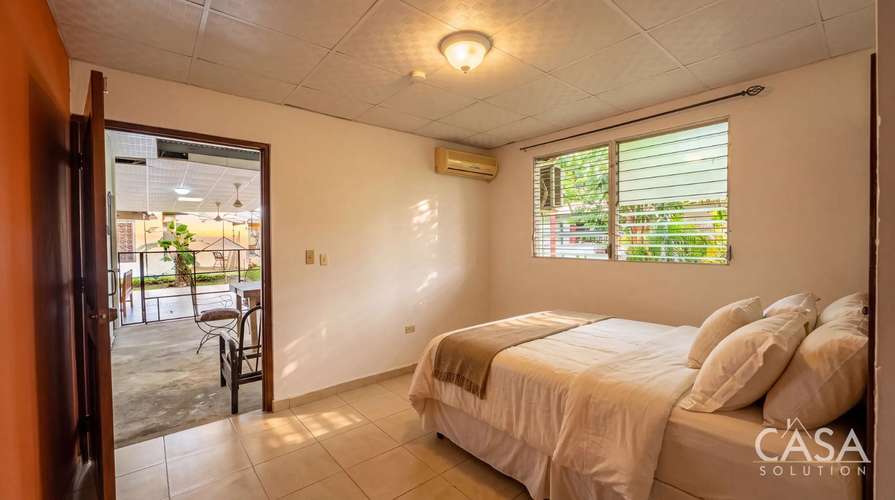 Propiedad de 8 Habitaciones con Zonificación Comercial en Venta en Las Tablas - cs id: 335244