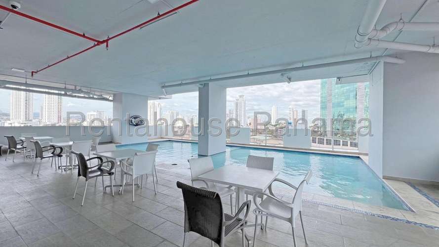 Apartamento de 2 niveles con 217mts en el corazón de Obarrio - Imagen 5