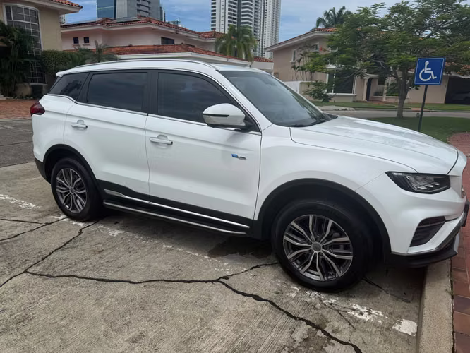 GEELY AZKARRA 2023 FULL EXTRAS 19,500 (negotiable)