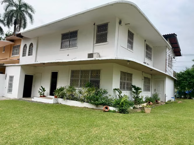 ALQUILO LINDO APARTAMENTO ANEXO CERCA DE ALBROOK MALL - Imagen 7