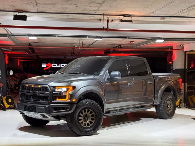 FORD F-150 RAPTOR 2020