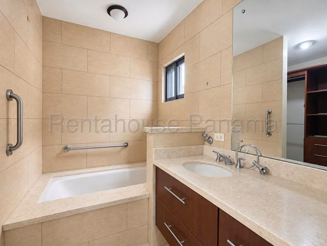 Alquiler de Apartamento en Clayton ABS - Imagen 10