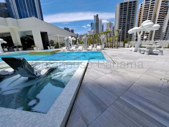 Venta apartamento en Marbella CF27-2494 - Imagen 18