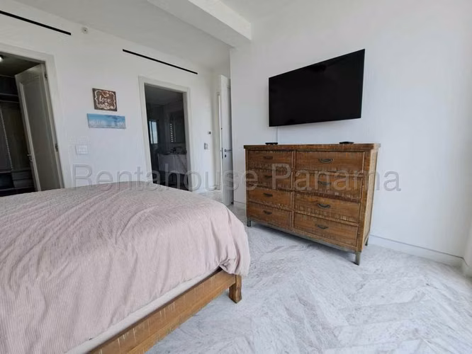 Venta apartamento en Marbella CF27-2494 - Imagen 10