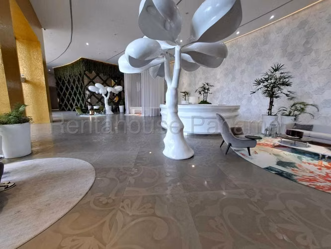 Venta apartamento en Marbella CF27-2494 - Imagen 3