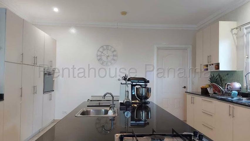 Casa en Venta, Jaramillo, Boquete! 3,700 m² de Terreno y Clima Físico de Montaña. (RM) - Imagen 5