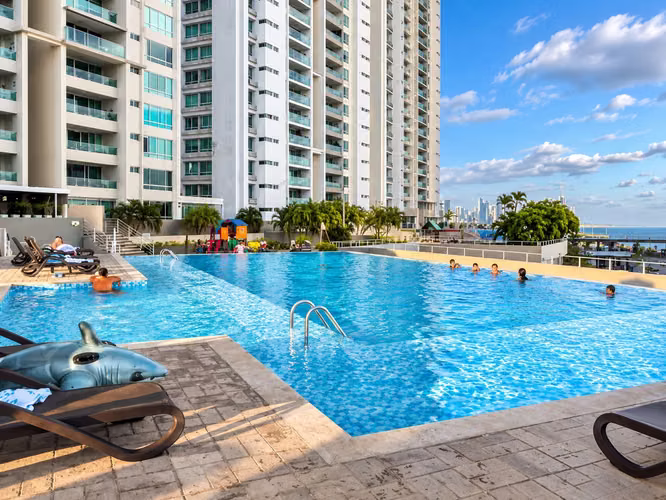 ALQUILER APARTAMENTO SAN FRANCISCO FRENTE AL MAR 3REC + SERVICIO MLD - Imagen 9