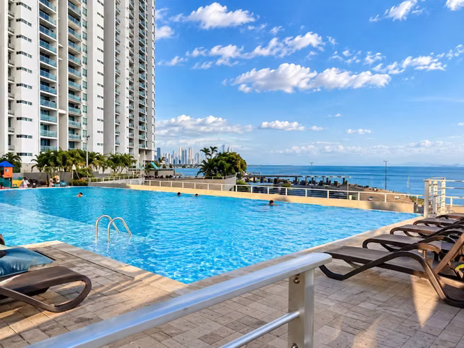 ALQUILER APARTAMENTO SAN FRANCISCO FRENTE AL MAR 3REC + SERVICIO MLD - Imagen 10