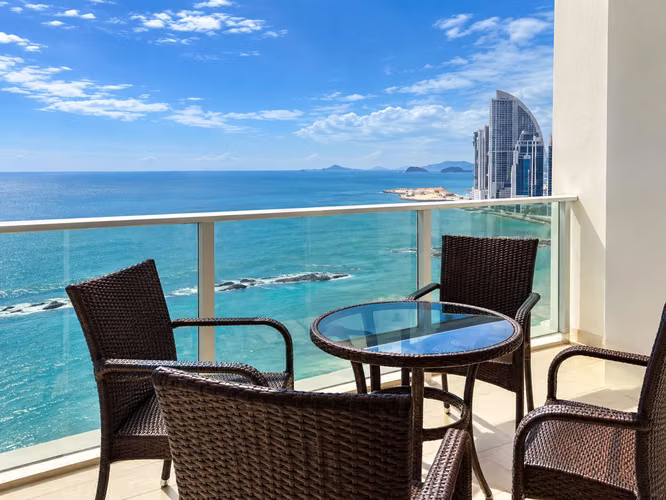 ALQUILER APARTAMENTO SAN FRANCISCO FRENTE AL MAR 3REC + SERVICIO MLD - Imagen 8
