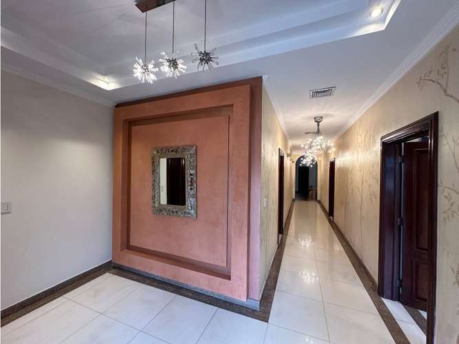 SE VENDE CASA BETANIA LOS ANGELES 508M 4 HABITACION 2 NIVELES PISCINA - Imagen 4