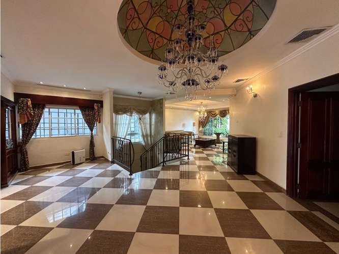 SE VENDE CASA BETANIA LOS ANGELES 508M 4 HABITACION 2 NIVELES PISCINA - Imagen 11