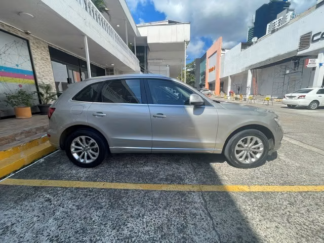 VENDO AUDI Q5 EN EXCELENTES CONDICIONES UNICO DUEÑO