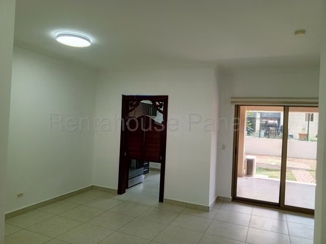 Venta de Casa en Panama Pacifico, Woodlands (Solo Cliente Directo)