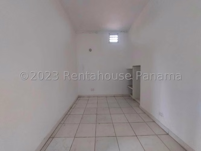 Venta de Casa en Las Cumbres Montserrat Solo Cliente Directo MC