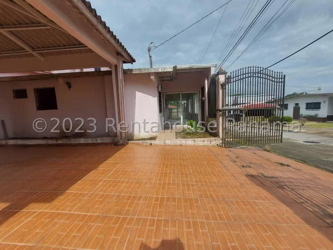 Venta de Casa en Las Cumbres Montserrat Solo Cliente Directo MC
