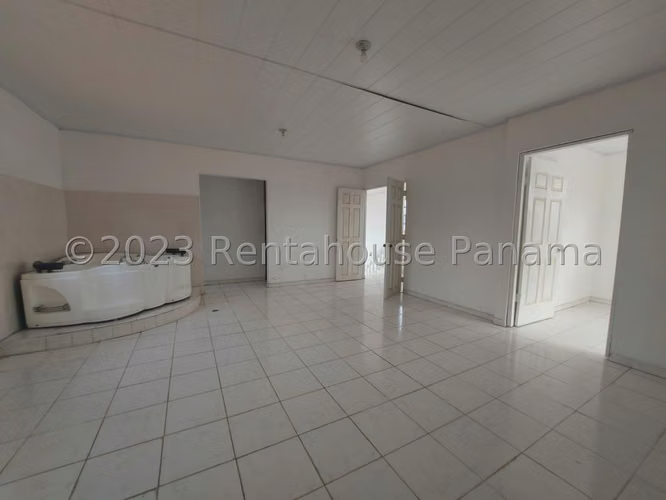 Venta de Casa en Las Cumbres Montserrat Solo Cliente Directo MC