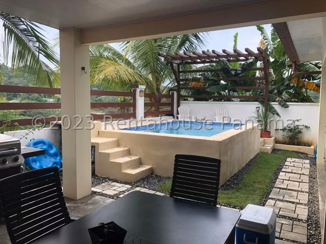 Venta de Casa en Las Cumbres Solo Cliente Directo MC