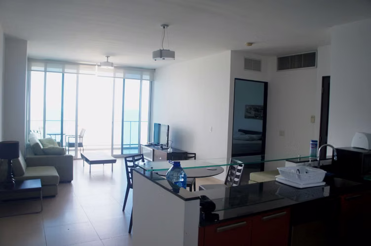 AVE. BALBOA APARTAMENTO AMOBLADO EN ALQUILER - Imagen 13