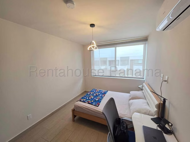 Venta de Casa en Panama Pacifico Imaterra NS