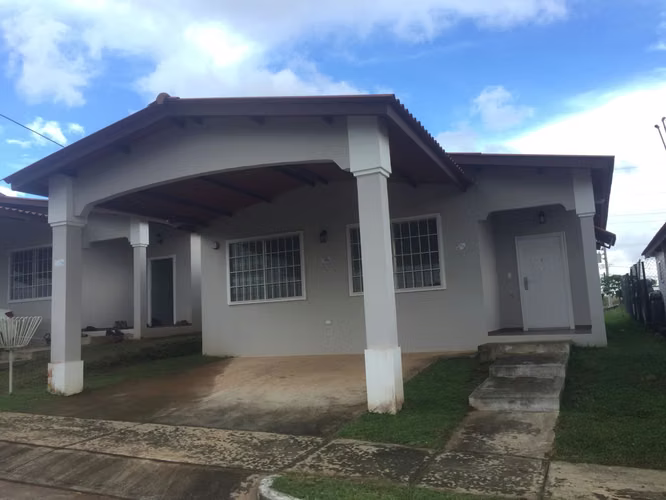 ALQUILO  CASA EN BRISAS DEL GOLF ARRAIJAN, EN EXCELENTE ESTADO. - Imagen 9