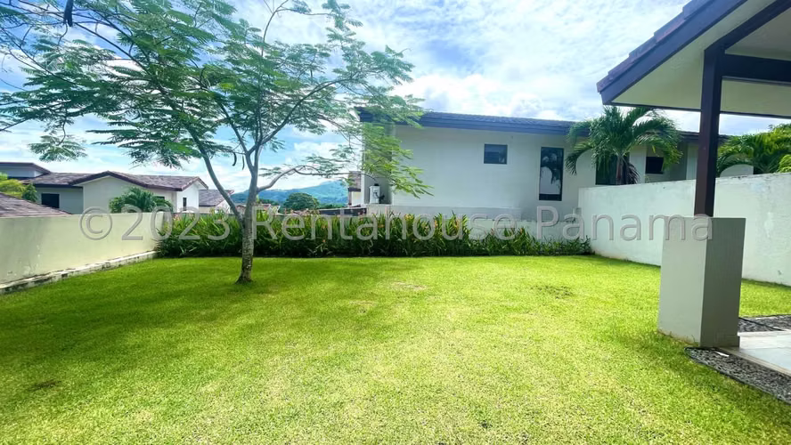 Venta de Hermosa casa de esquina en Panama Pacifico 24*1408Mfk - Imagen 20