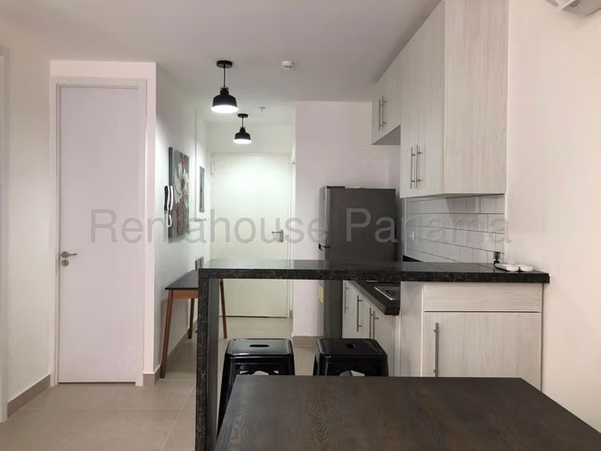 Se Alquila Apartamento en Casco Antiguo EH - Imagen 6