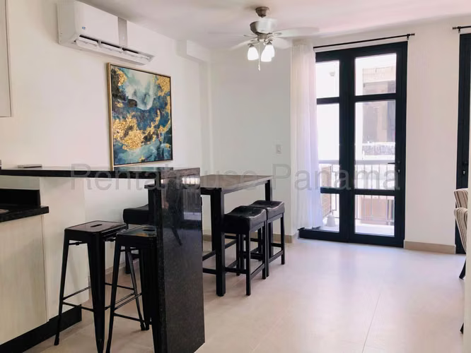 Se Alquila Apartamento en Casco Antiguo EH - Imagen 4