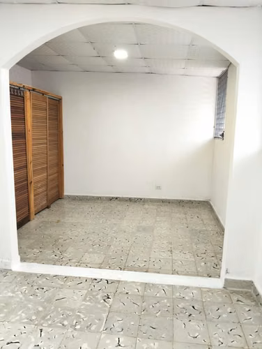 Alquilo casa residencial en La Loceria  - Imagen 17