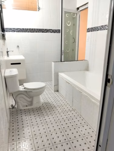 Alquilo casa residencial en La Loceria  - Imagen 15