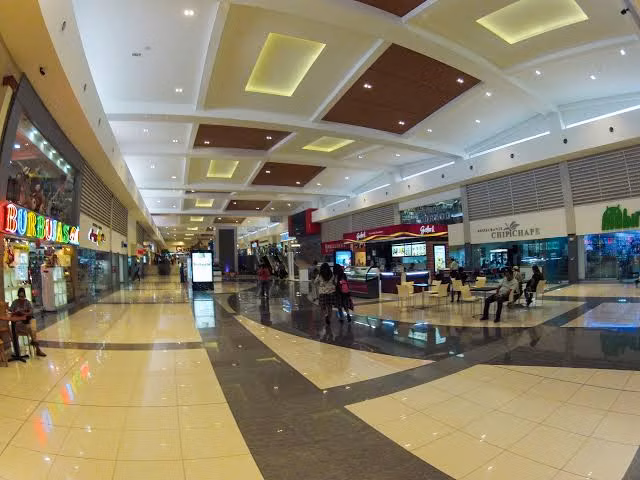 ALQUILER DE LOCAL EN EL DORADO MALL - Imagen 14