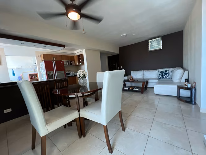 Venta de Apartamento hermoso en El Cangrejo - Imagen 2