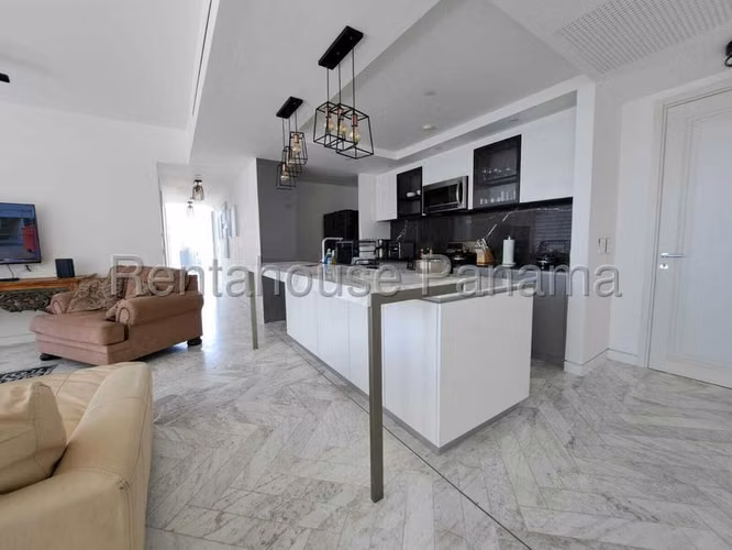 Sale of Apartment in Marbella 27PPM2494