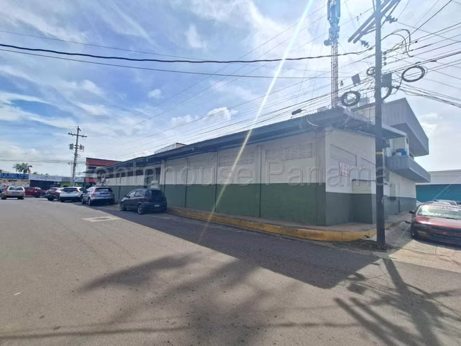 Venta de Edificio Comercial en Aguadulce 27PPM2419 - Imagen 2