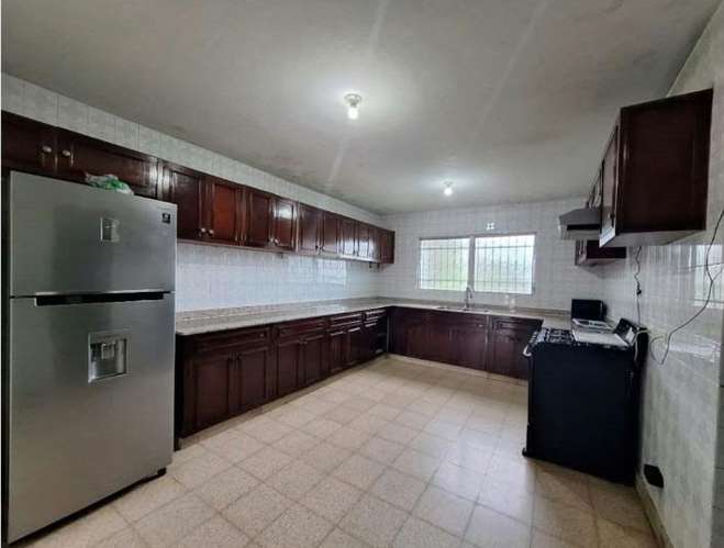 Alquiler Casa El Dorado cerca de Momi Seguridad, Amplitud y Ubicación Con Vista Panorámica - Imagen 7