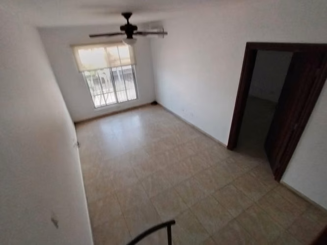 Alquiler Casa Costa Del Este, Duplex en Ph Residencial con Garita/Muy Bien Conservada-Gran Oprtunidad!