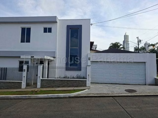 SE ALQUILA CASA DE 2 NIVELES EN LA ALAMEDA - Imagen 1