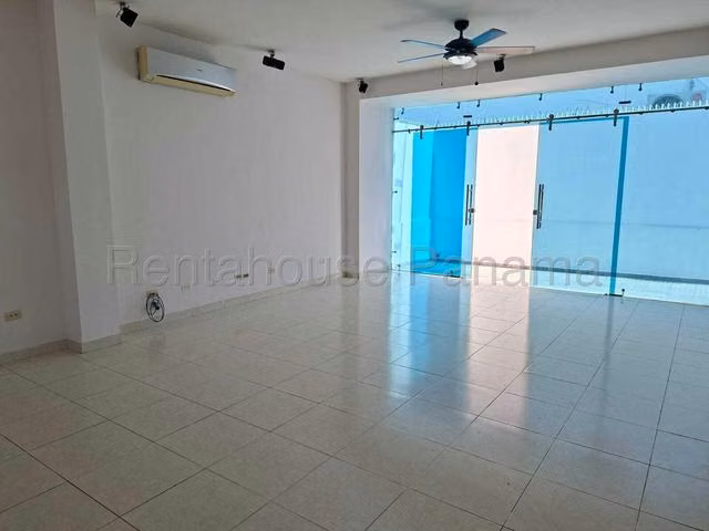 SE ALQUILA CASA DE 2 NIVELES EN LA ALAMEDA - Imagen 18