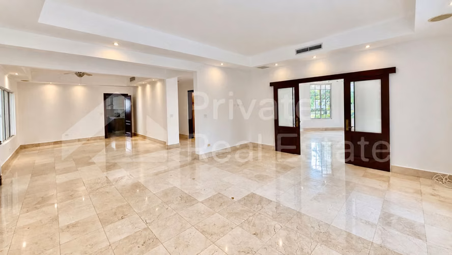 Se Vende casa en Las perlas Costa del este