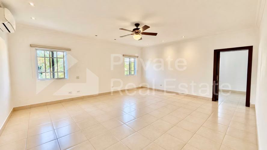 Se Vende casa en Las perlas Costa del este