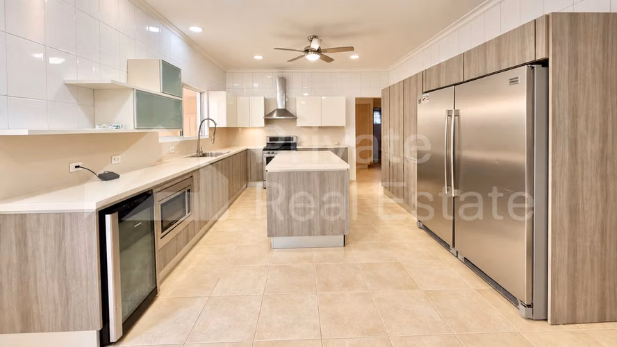 Se Vende casa en Las perlas Costa del este - Imagen 7