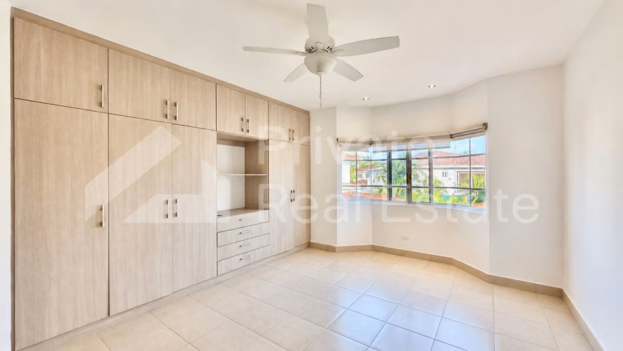 Se Vende casa en Las perlas Costa del este - Imagen 14