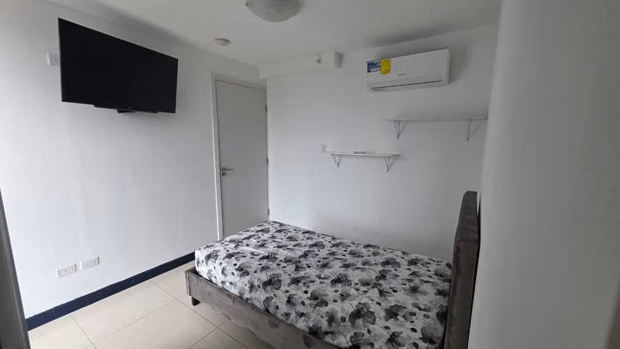 MT TUMBA MUERTO AMOBLADO 3 REC 2 BAÑOS $1250 PH CORAL PLAZA