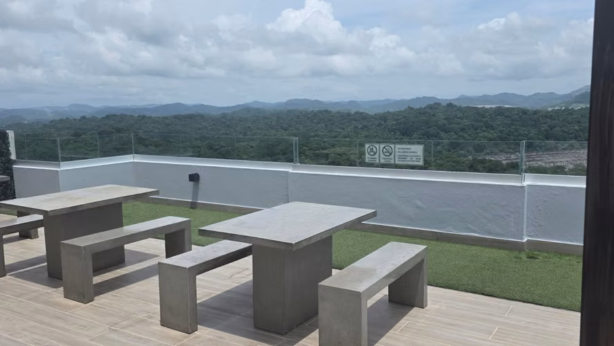 MT TUMBA MUERTO AMOBLADO 3 REC 2 BAÑOS $1250 PH CORAL PLAZA