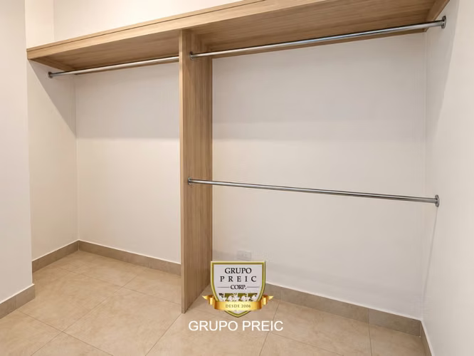 Apartamento en alquiler - Avenida Balboa - 146 m2 - 2 RECAMARAS - DL