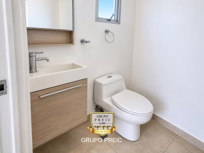Apartamento en alquiler - Avenida Balboa - 146 m2 - 2 RECAMARAS - DL