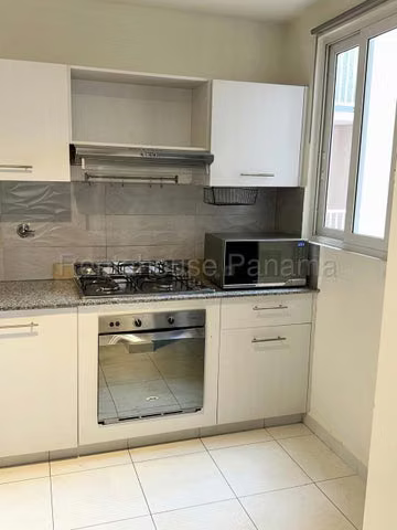 Apartamento en Alquiler en Versalles JG
