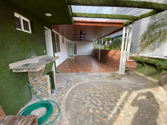 Vendo apartameto remodelado en la loma - PH Hills Tower - Imagen 6