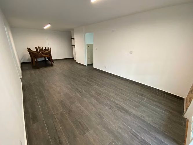 Vendo apartameto remodelado en la loma - PH Hills Tower - Imagen 3